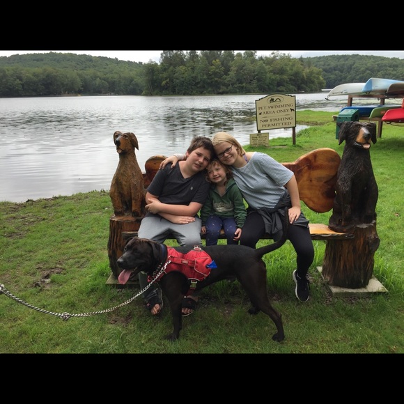 Meet your Posher, Bryanne - Picture 3 of 7